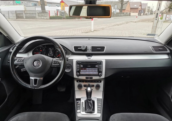 Volkswagen Passat cena 41900 przebieg: 247000, rok produkcji 2013 z Chojnów małe 379